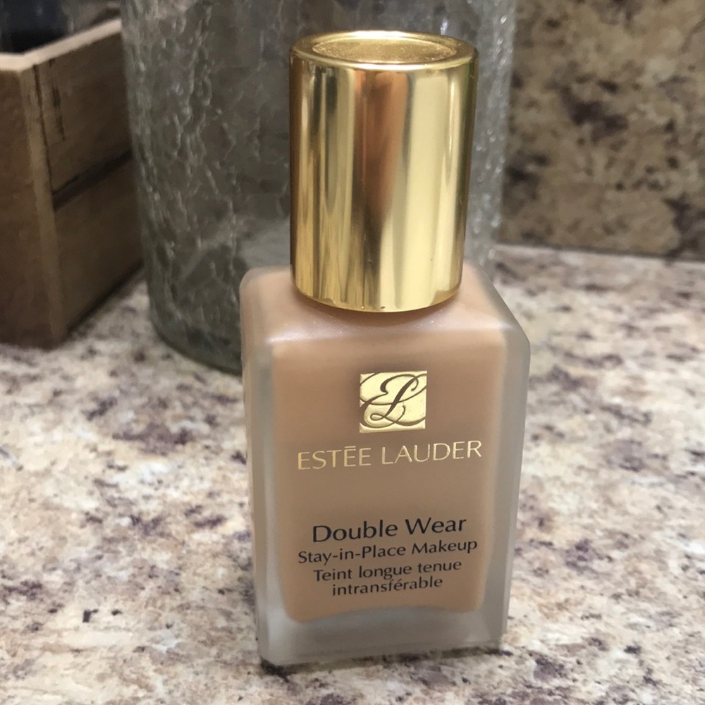 Estée Lauder Double Wear Foundation Desert Beige